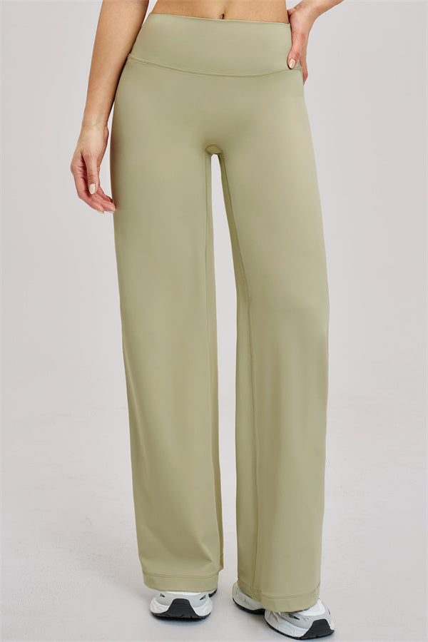 The Dynamic Crop Top Straight Leg Pants 2-Piece Set