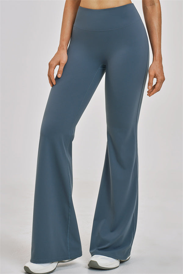 The Zenith Crop Top Flared Leggings 2-Piece Set